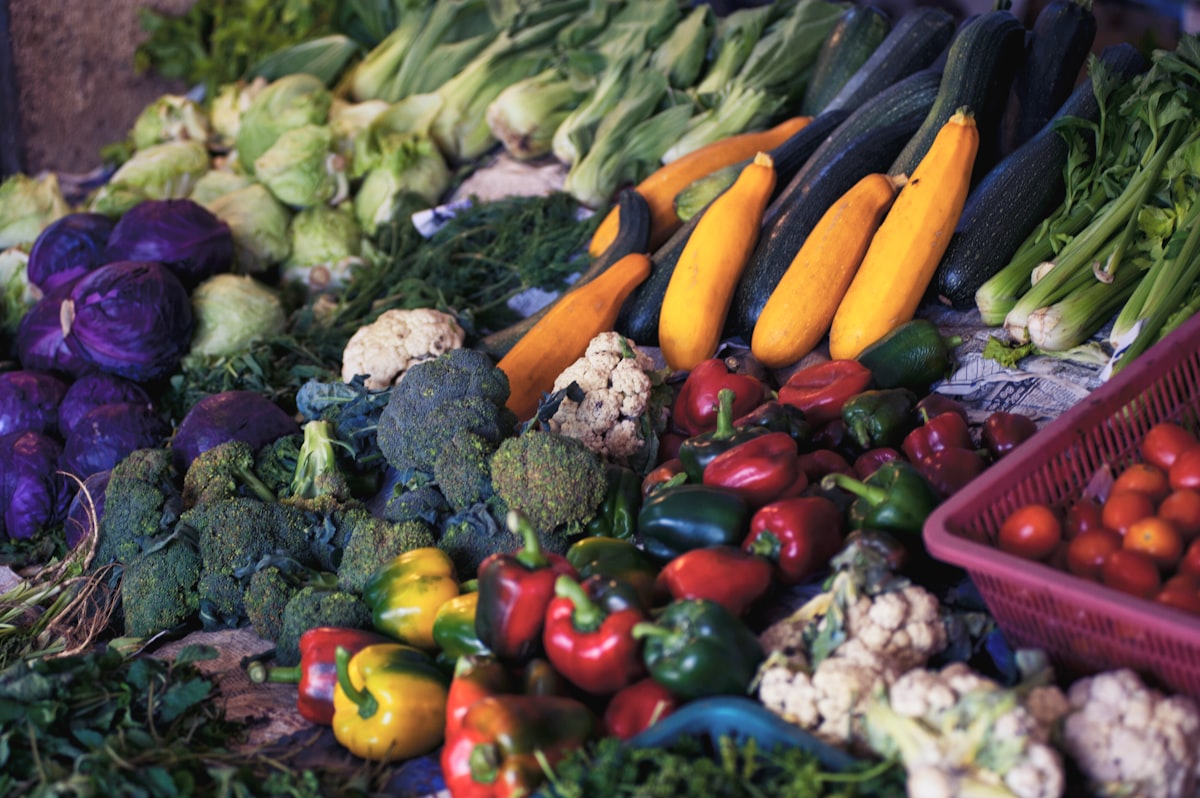 Balanced nutrition and healthy lifestyle
